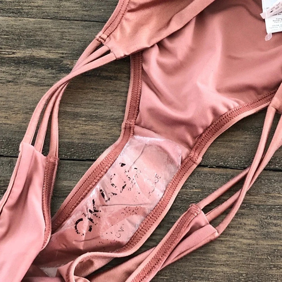 Cikada Australia Size US 8 Rose Gold Low Rise Bikini Bottoms Swimsuit NWOT - Picture 4 of 6